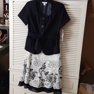 Dress Barn 2 Piece Suit